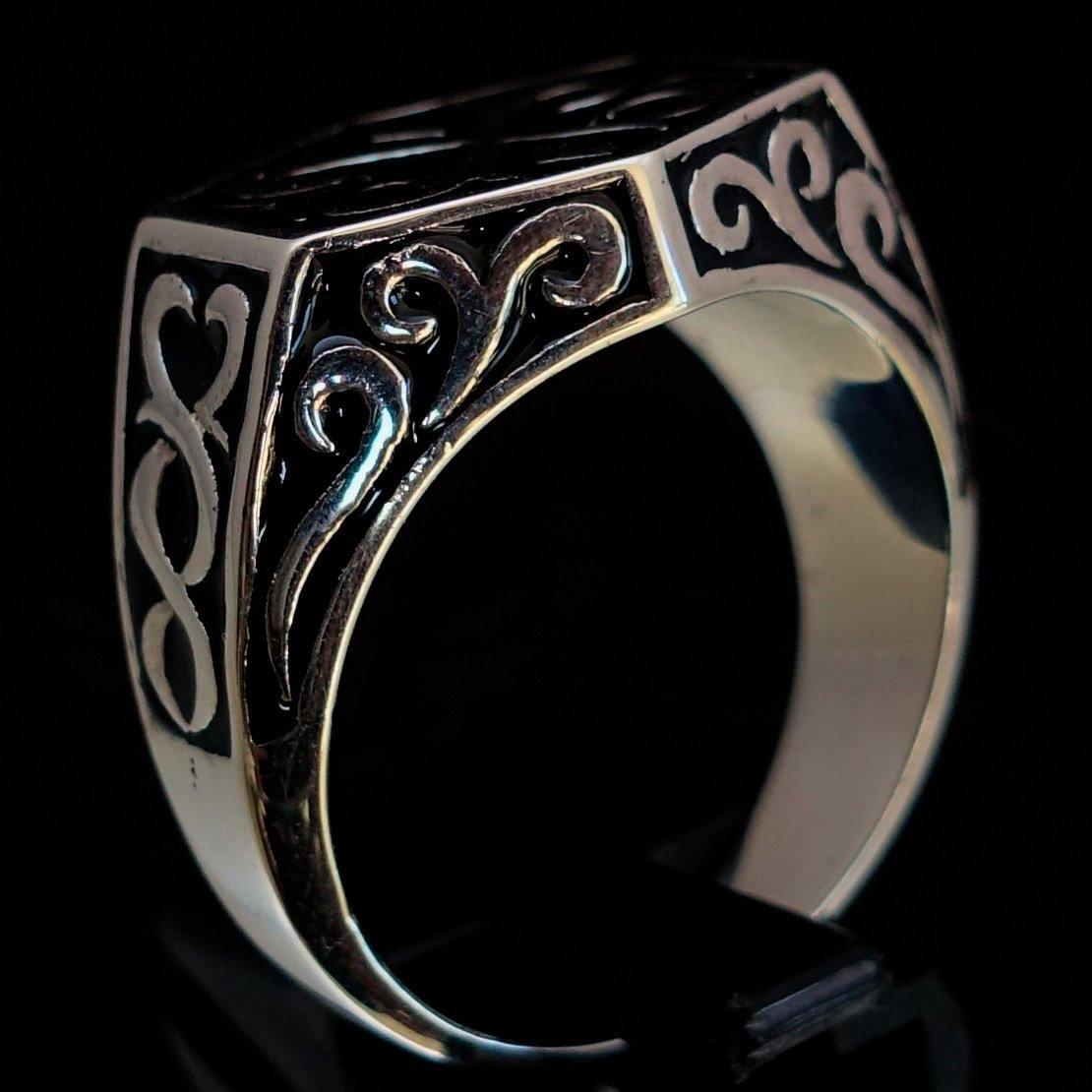 Excellent crafted Men's Medieval Ring Black Oriental Crest Sterling Silver 925